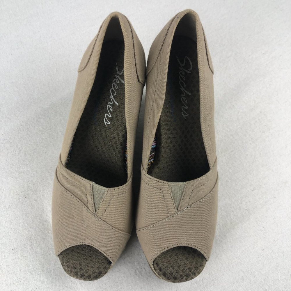 Sketchers Memory Foam Wedge Heels- Size 5 - image 3